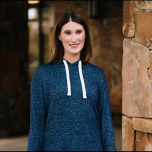 Lounge Boyfriend Hoodie in Navy